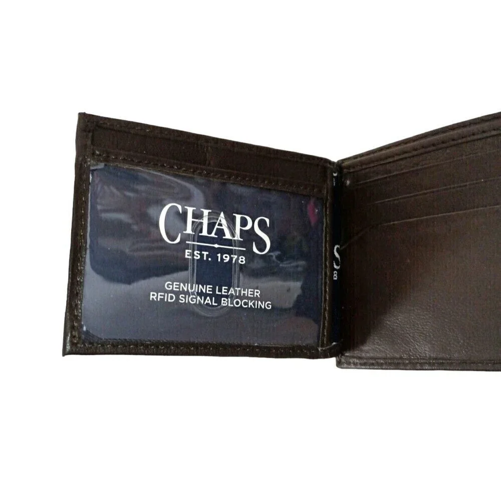 Chaps Men Dark Brown Traveler Bifold Genuine Leather Wallet RFID Protection